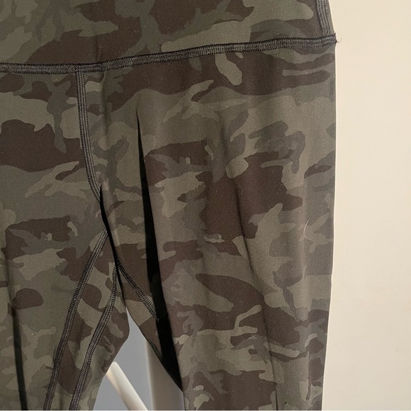 Lululemon Align Pant *Full Length 28" Incognito Camo Multi Gator Green - Picture 4 of 10